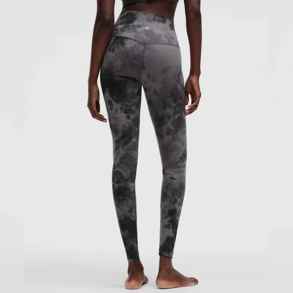 Diamond Dye Pitch Grey Graphite Grey  28” Lululemon align high rise leggings nwt - Picture 3 of 9